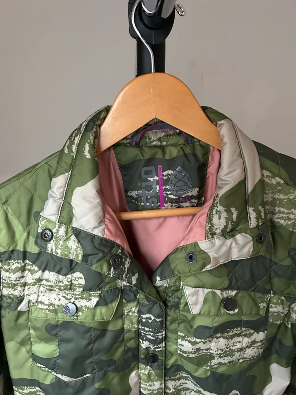 Stio Skycrest Insulated Snap Puffer Shirt Jacket Shacket - Picture 4 of 9